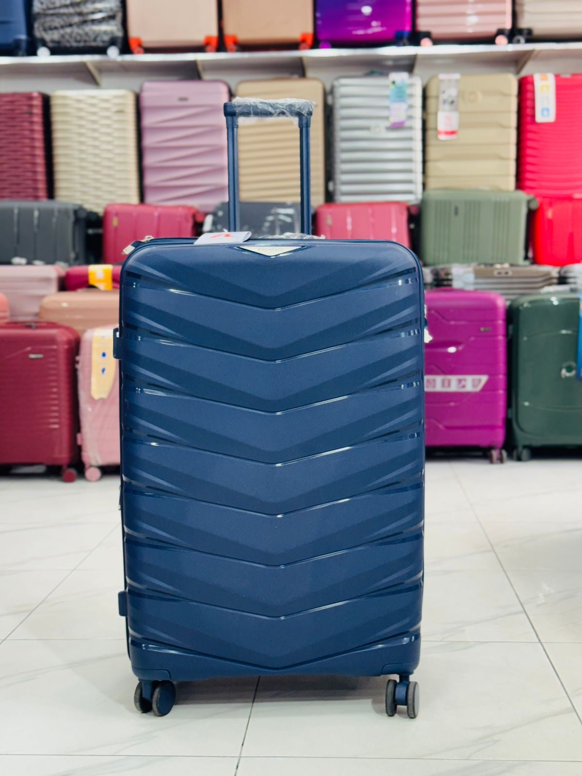 Italian Roncato 3 Pieces Suitcase Set