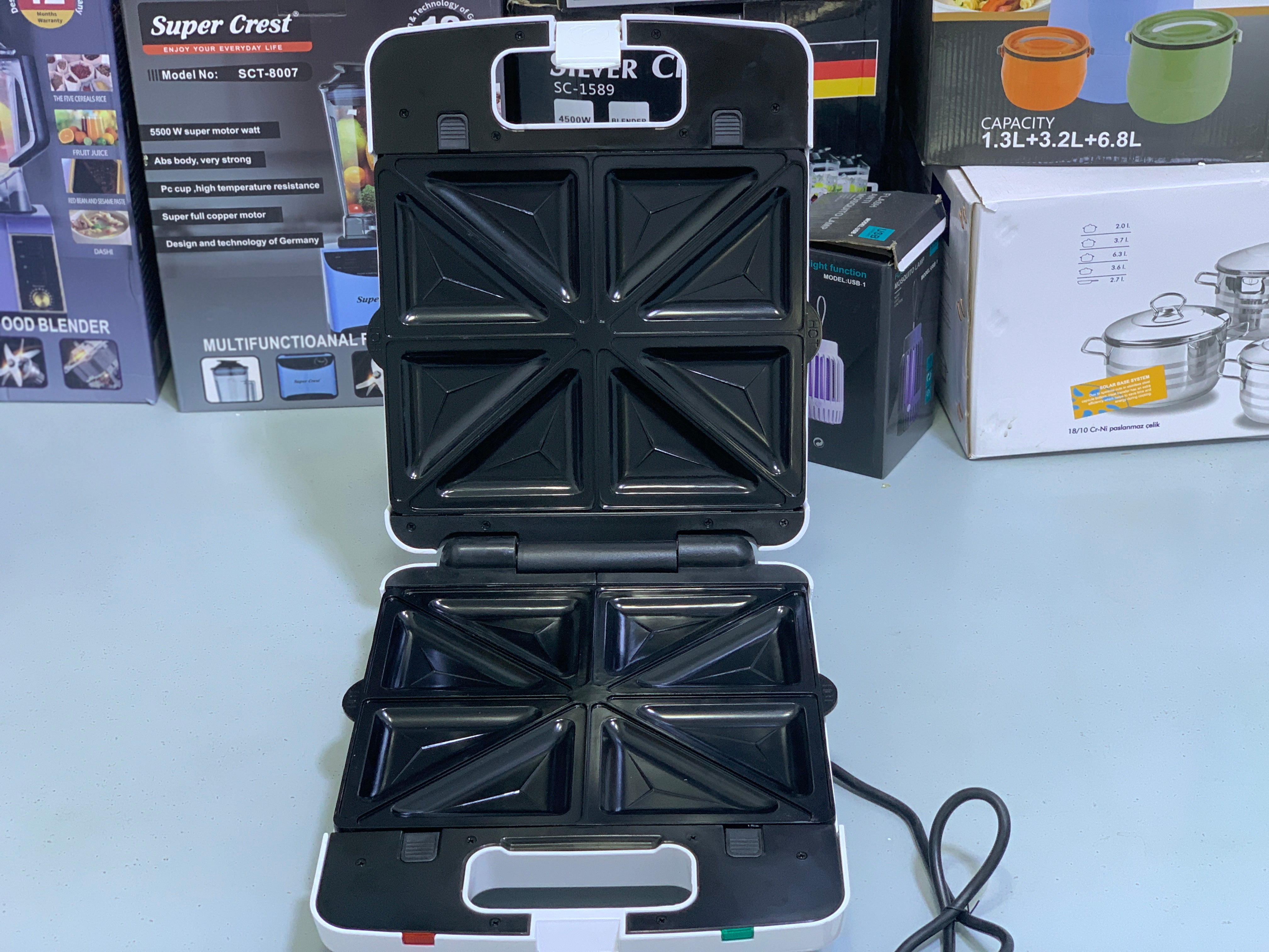 Designed by Kenwood in UK 🇬🇧