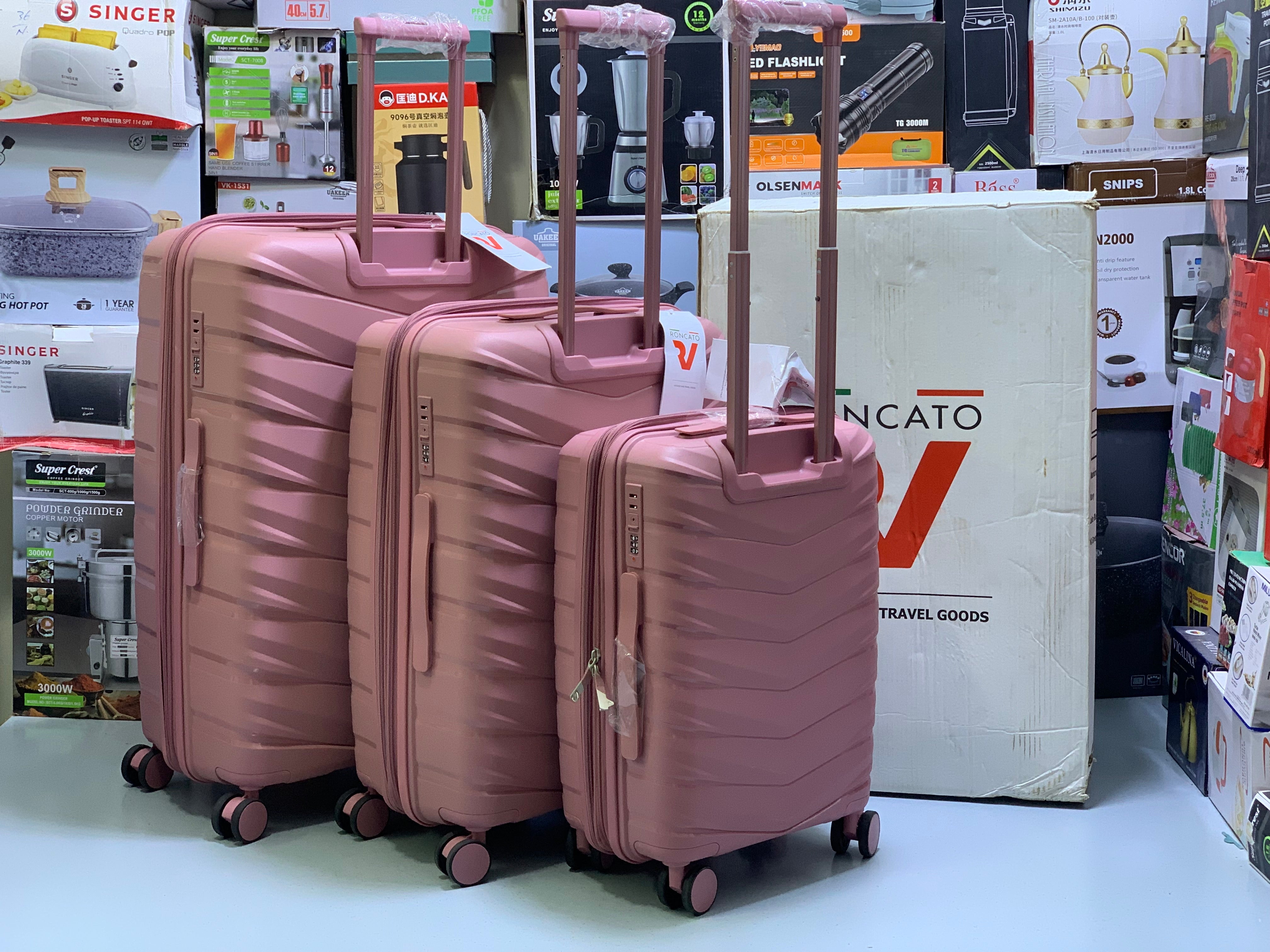 Italian Roncato 3 Pieces Suitcase Set