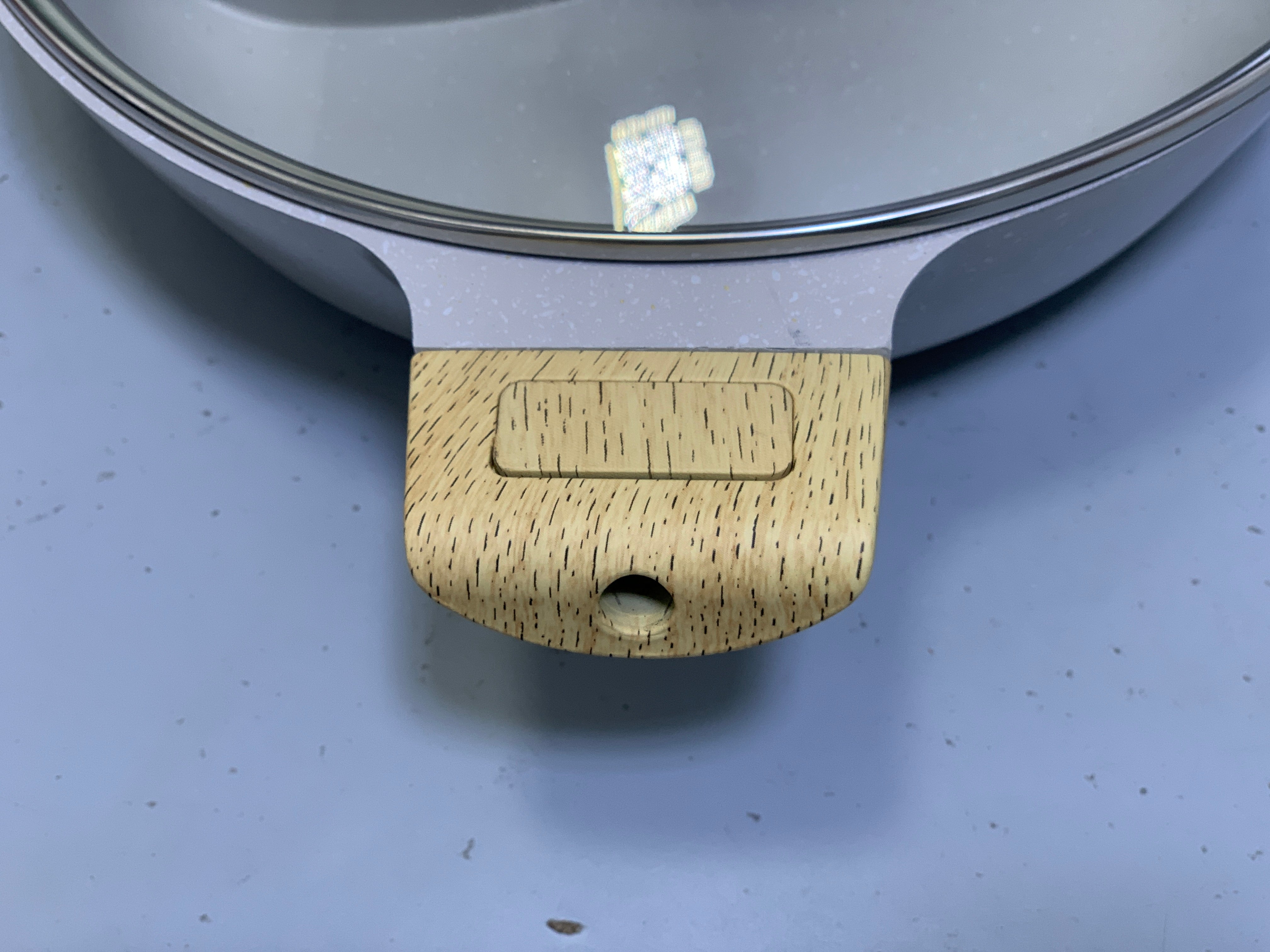 UAKEEN German HotPot