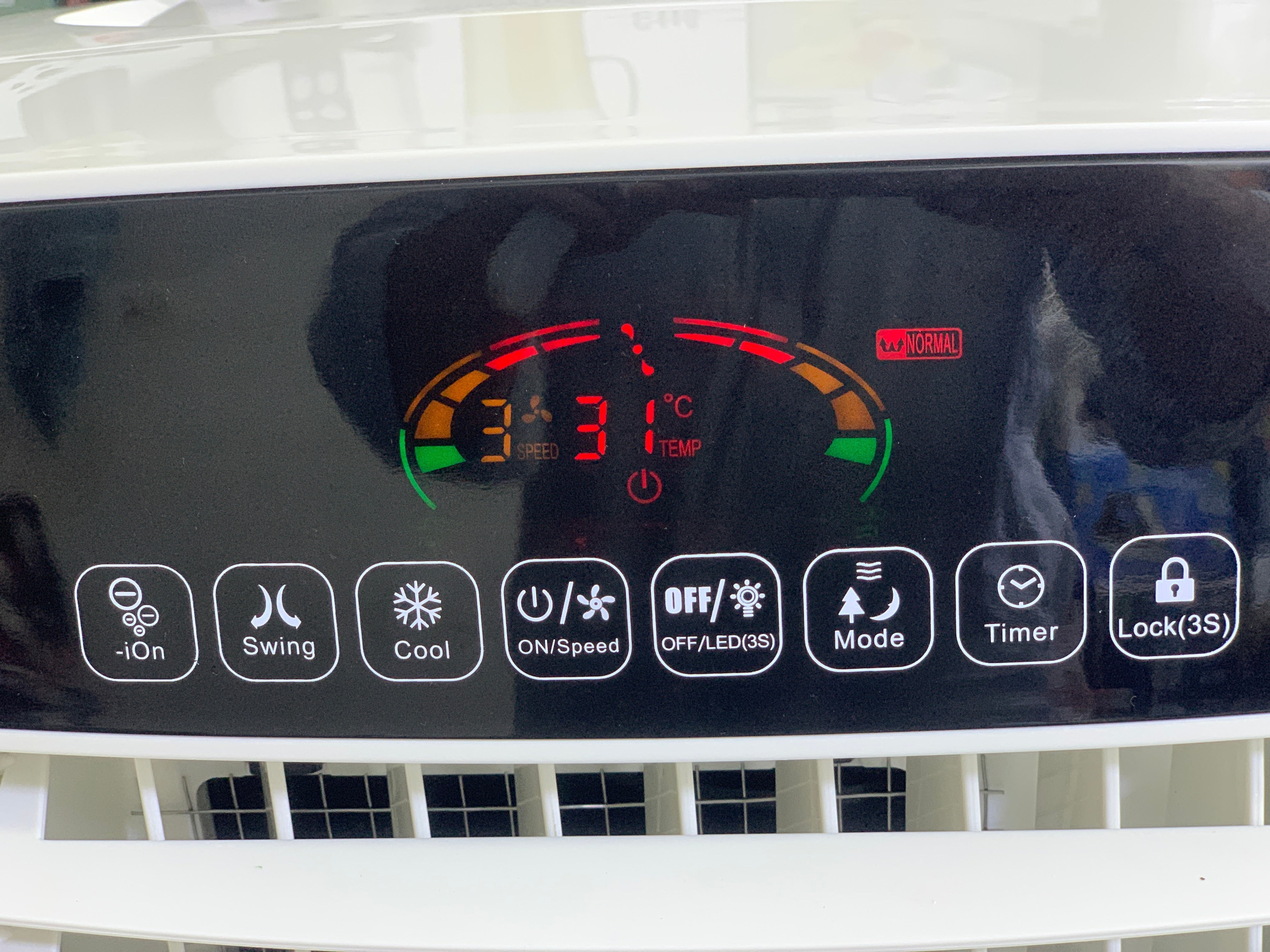 150W and 40L Tank Capacity