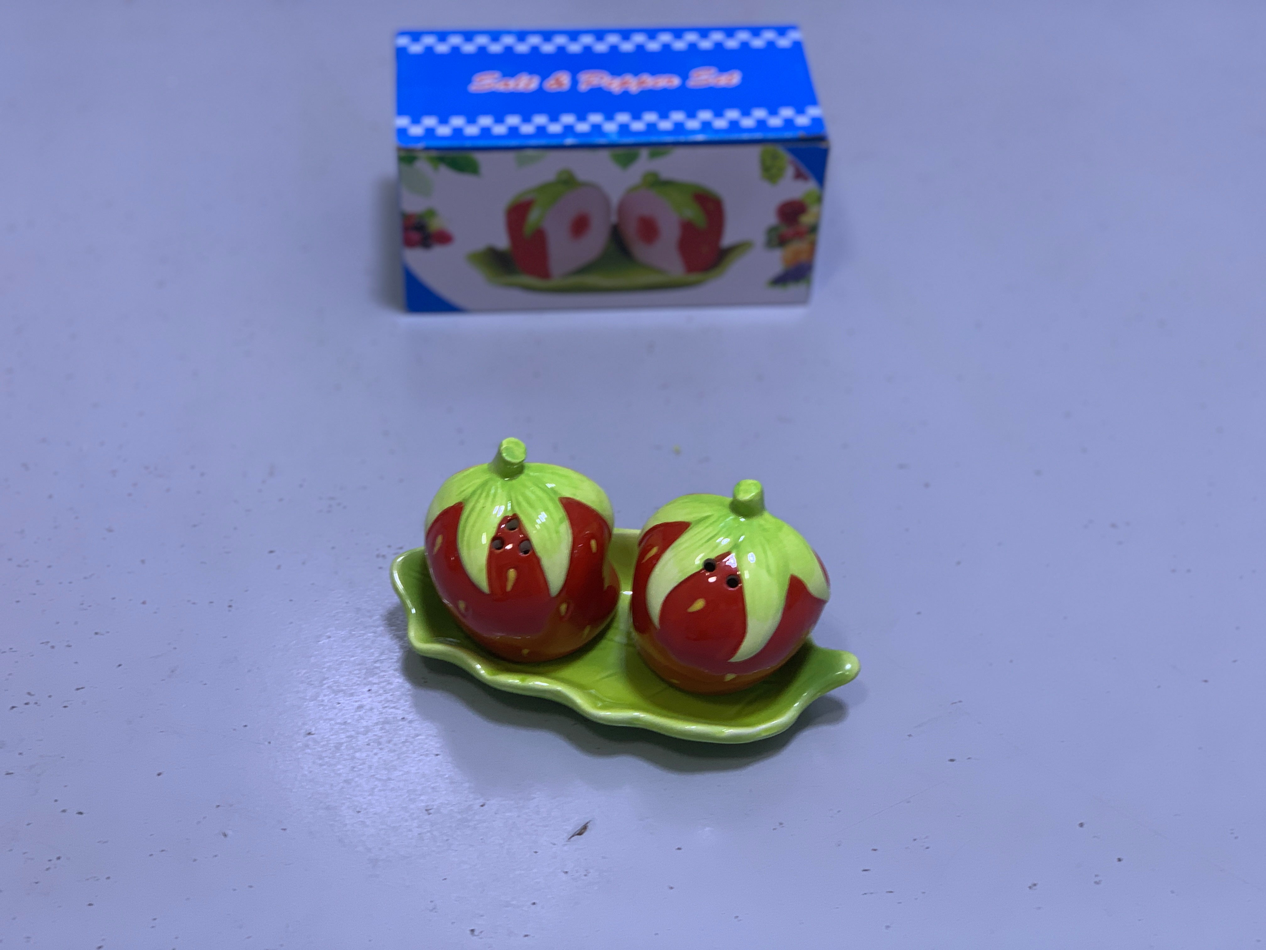 Spice and Salt organizer Strawberry 🍓 design