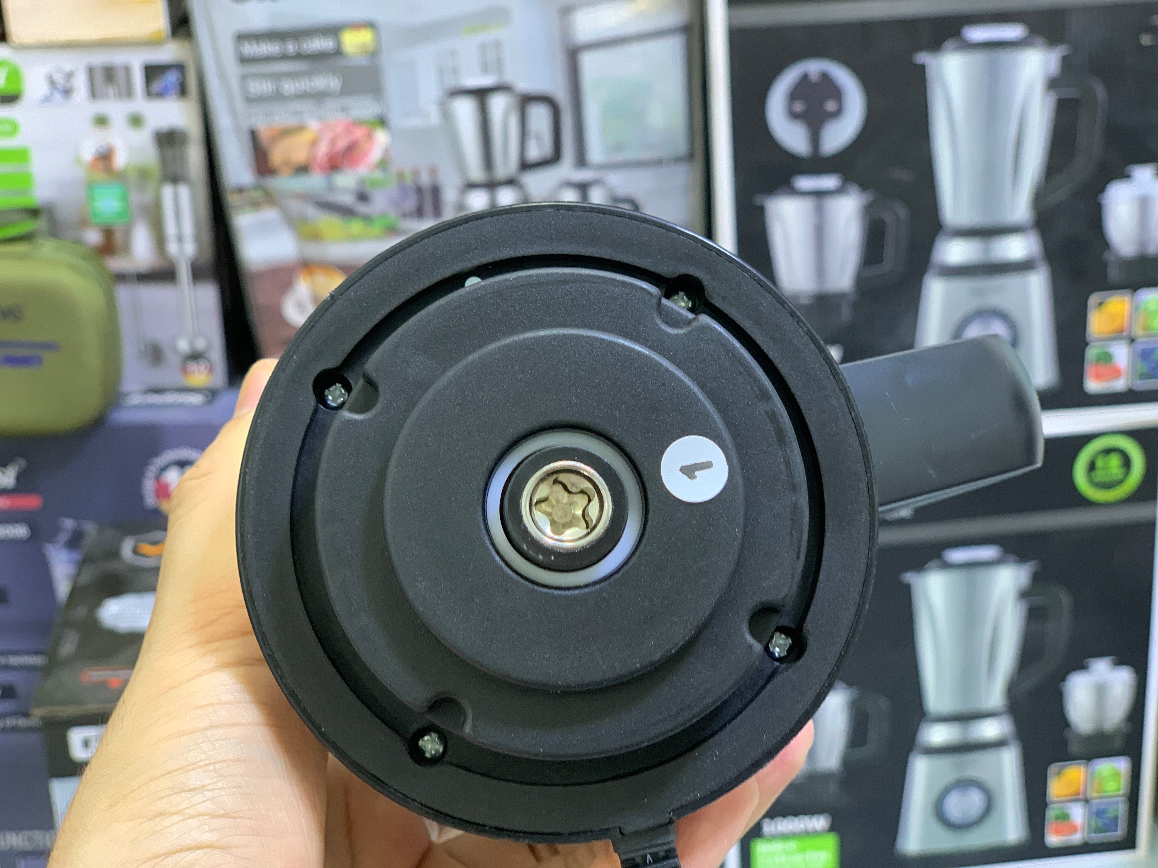 Geepas Multi Functional Chopper 3L and 500w Stainless Steel blades with 2 Year warranty