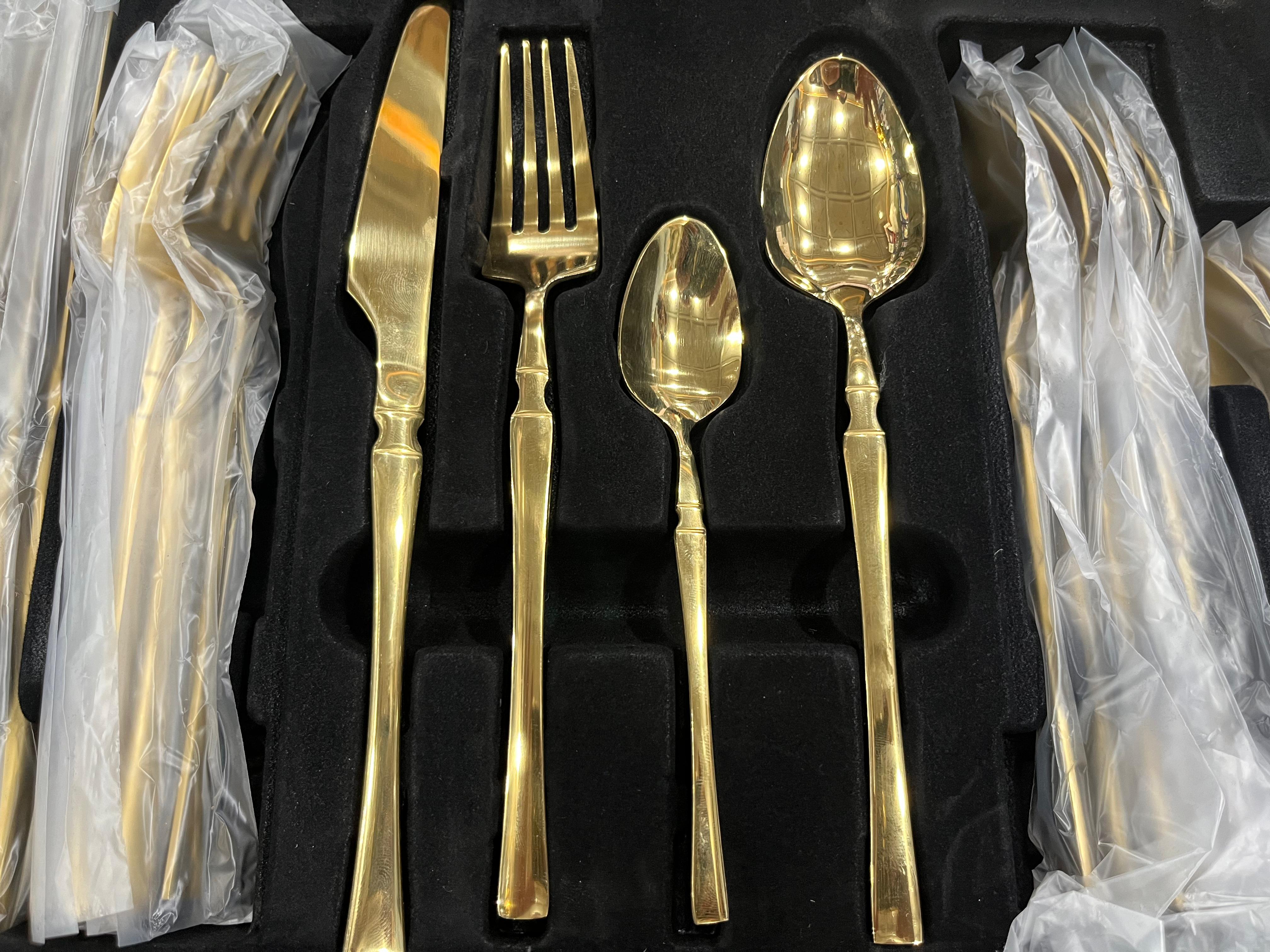 Hanif Traders™ High Quality Polished Cutlery Set Golden and Half Golden Stainless Steel