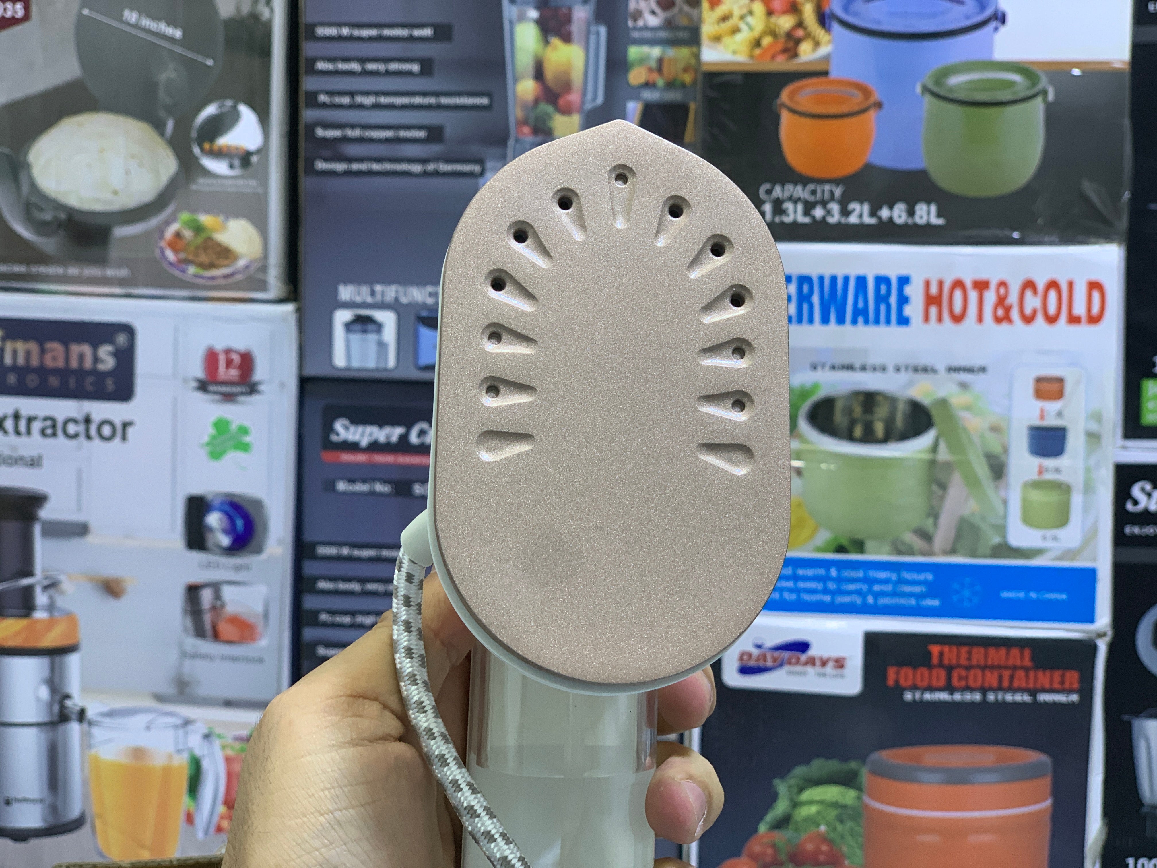 Konka Portable Steam iron 1000w 100ml weight 590g/850g