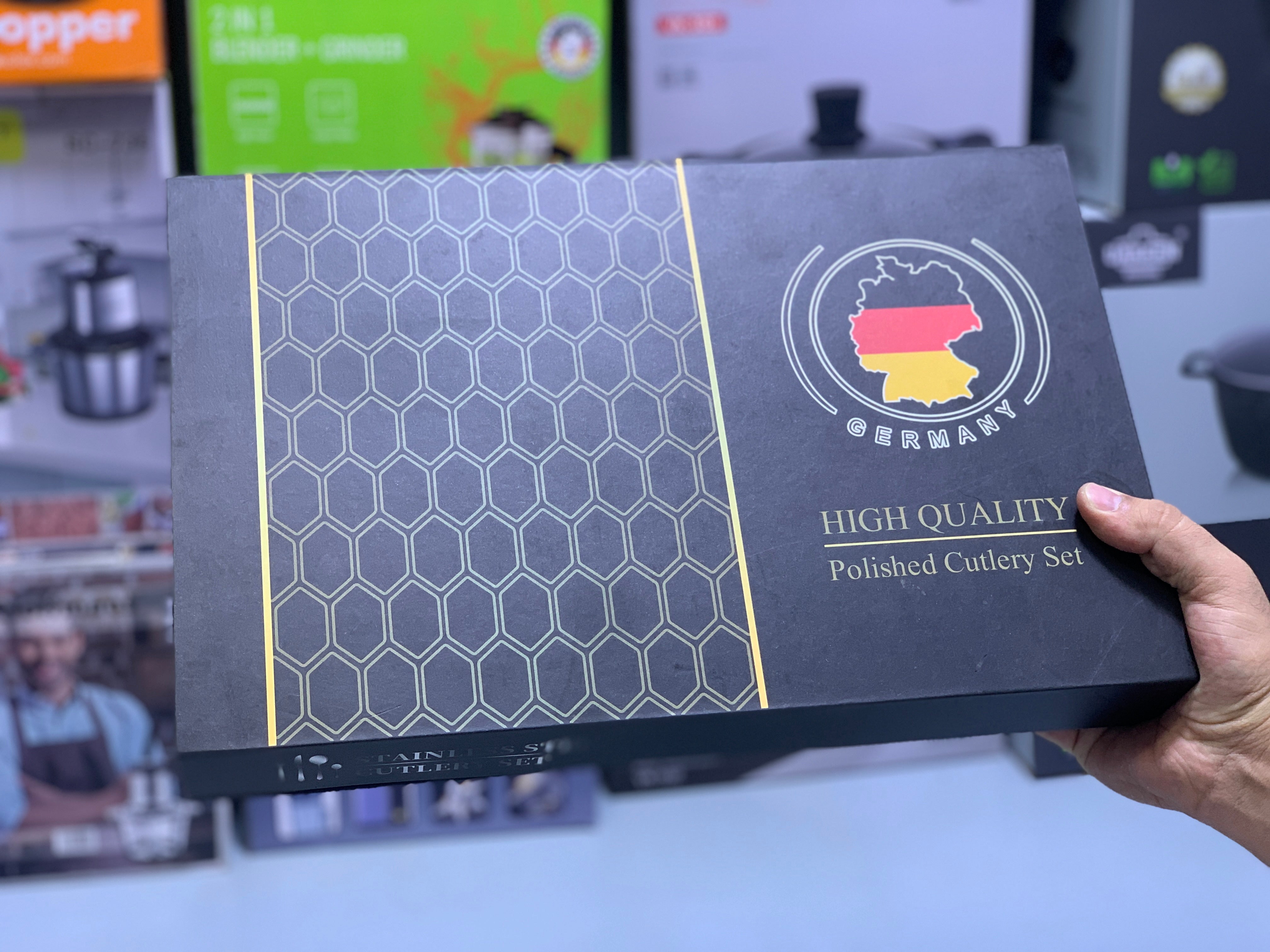 Black and Golden Cutlery Set 24 Pieces