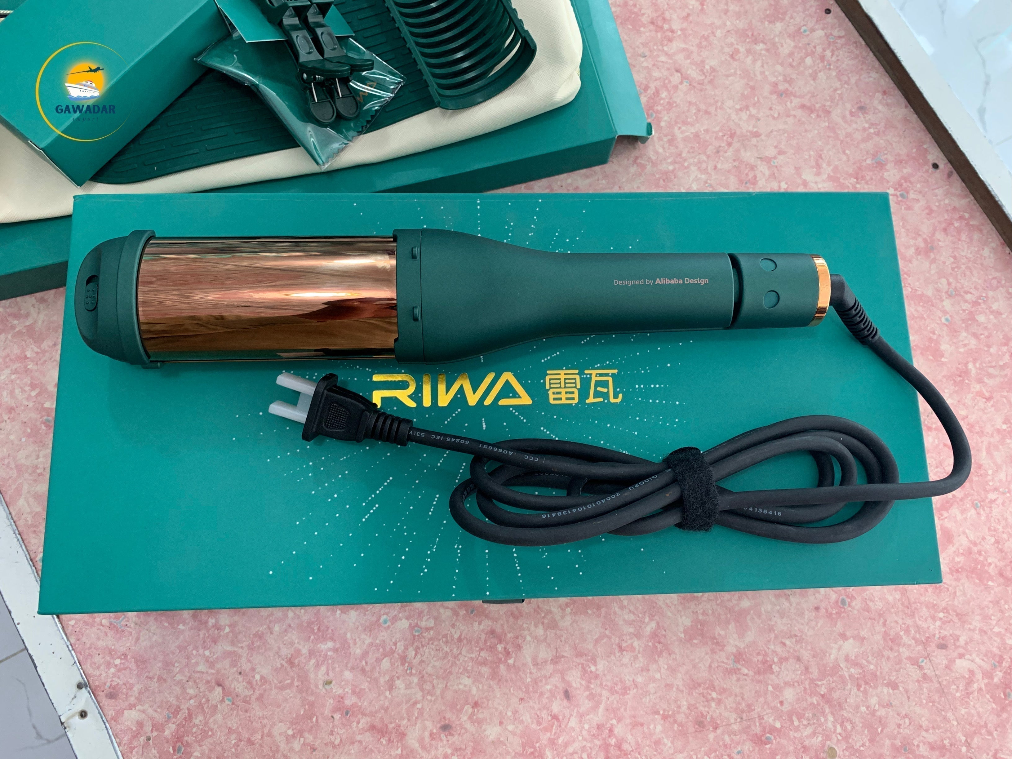 Hanif Traders's RIWA Hair Curler Beauty Product