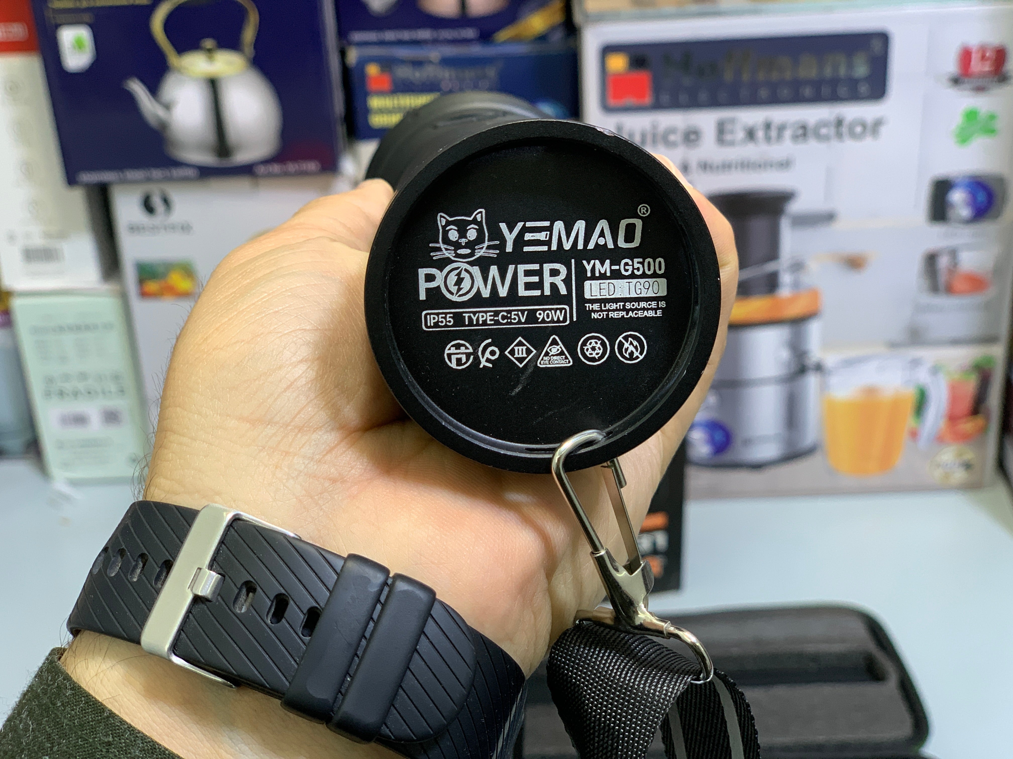 Portable Torch Long Range Model: YM-G500