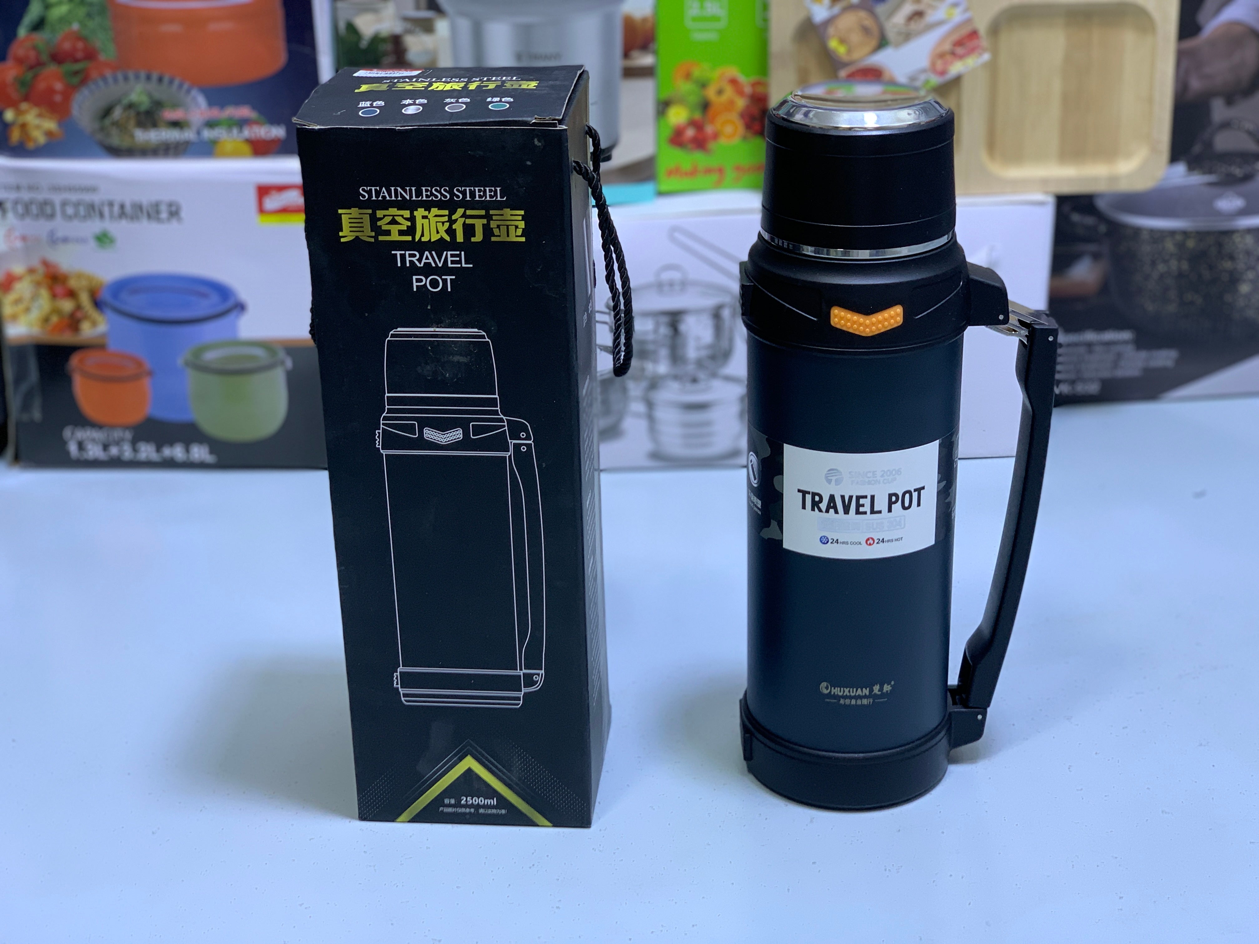 Travel Pot Water Bottle 2500ml and SUS 304 Stainless Steel Hot and Cool 24 Hours