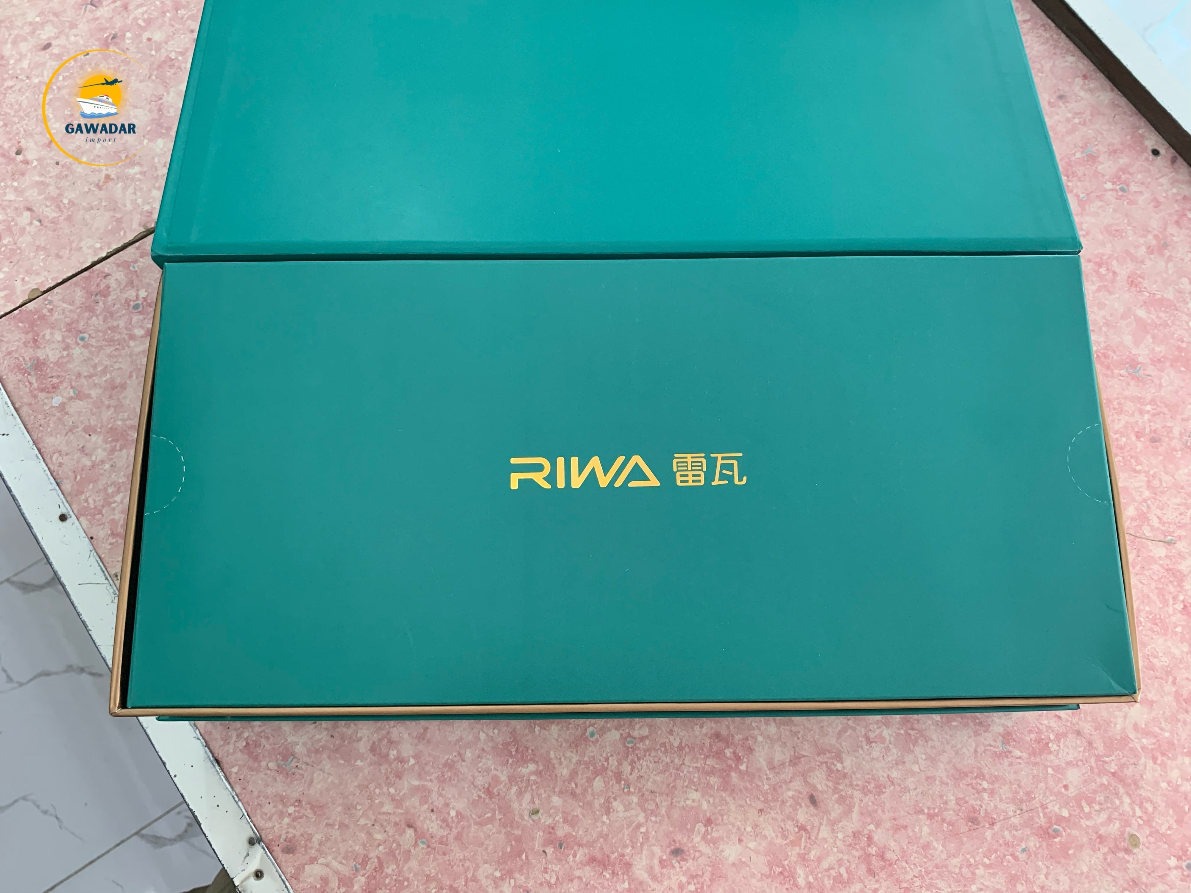 Hanif Traders's RIWA Hair Curler Beauty Product