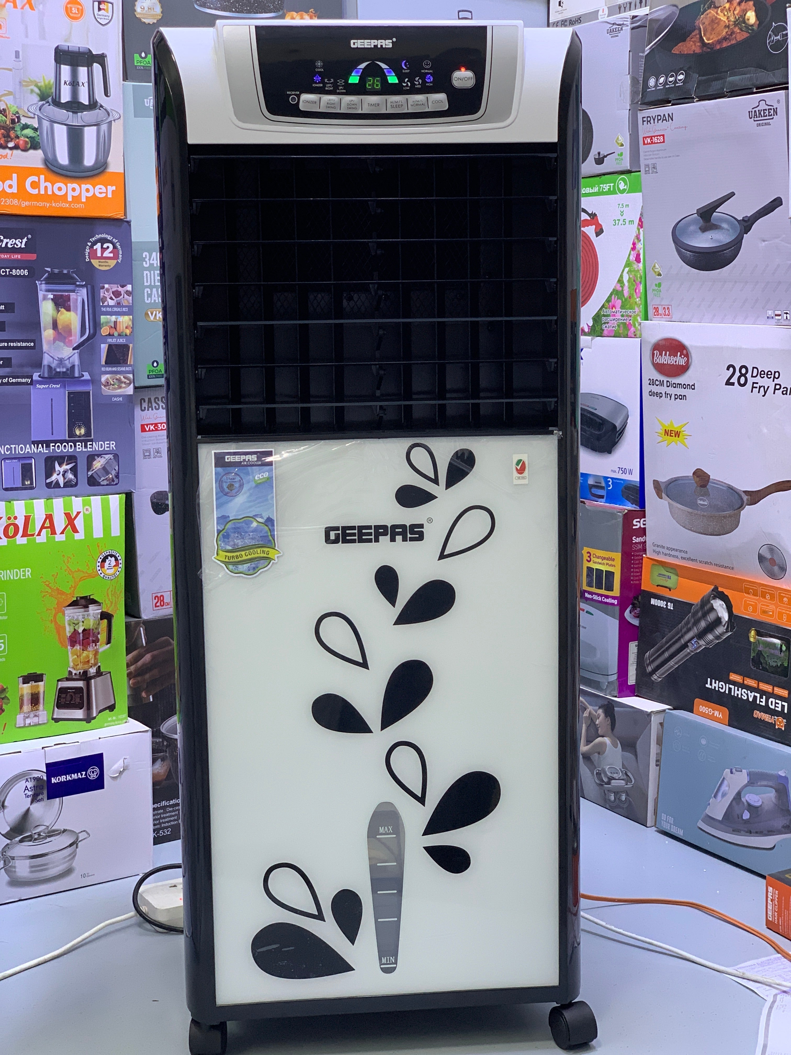 Geepas air cooler BIG Water Tank HoneyComb Pattern cooling technology 150w