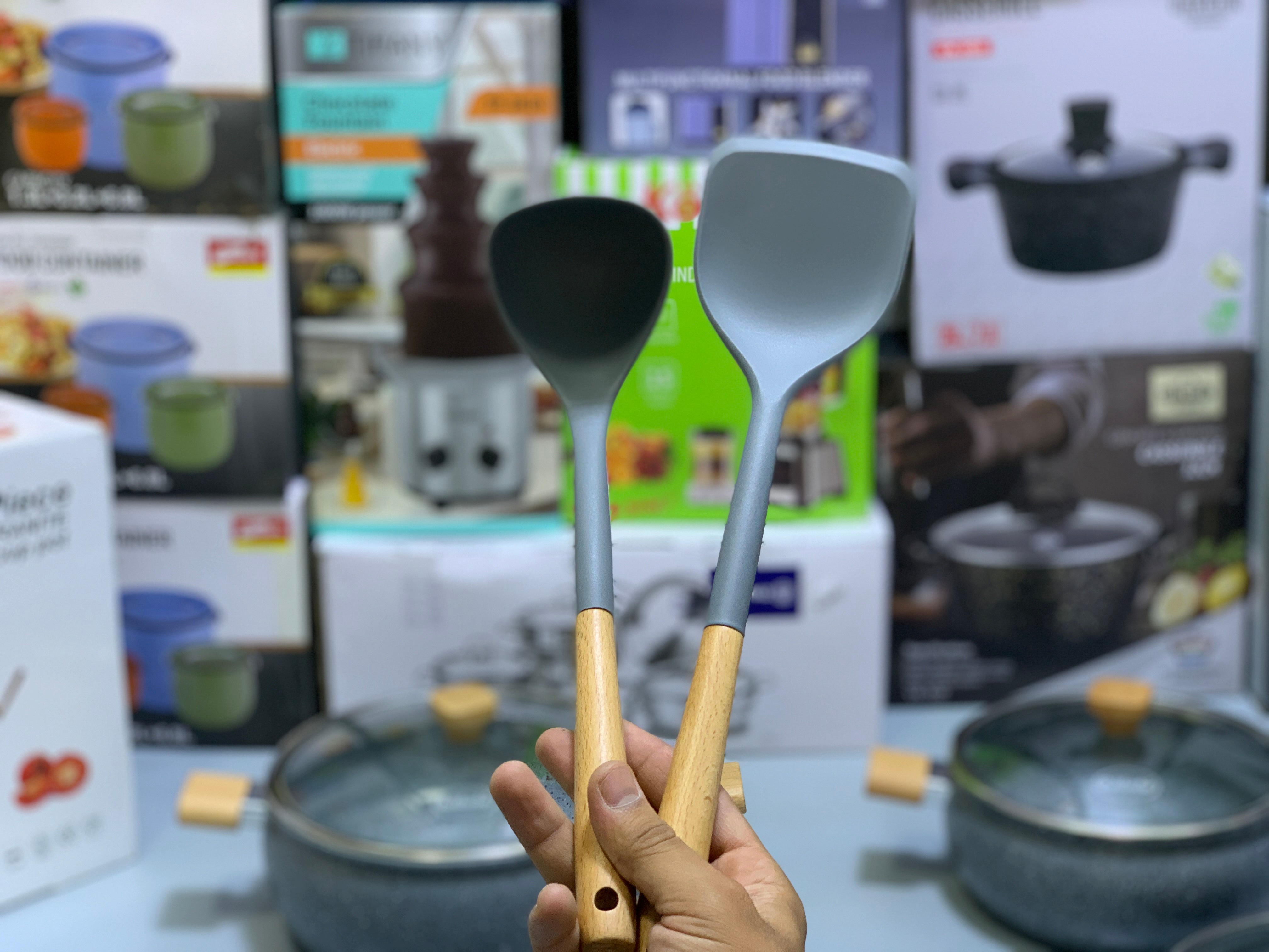 Mom’s First Choice Bakhschie 13 Pieces Cookware Set