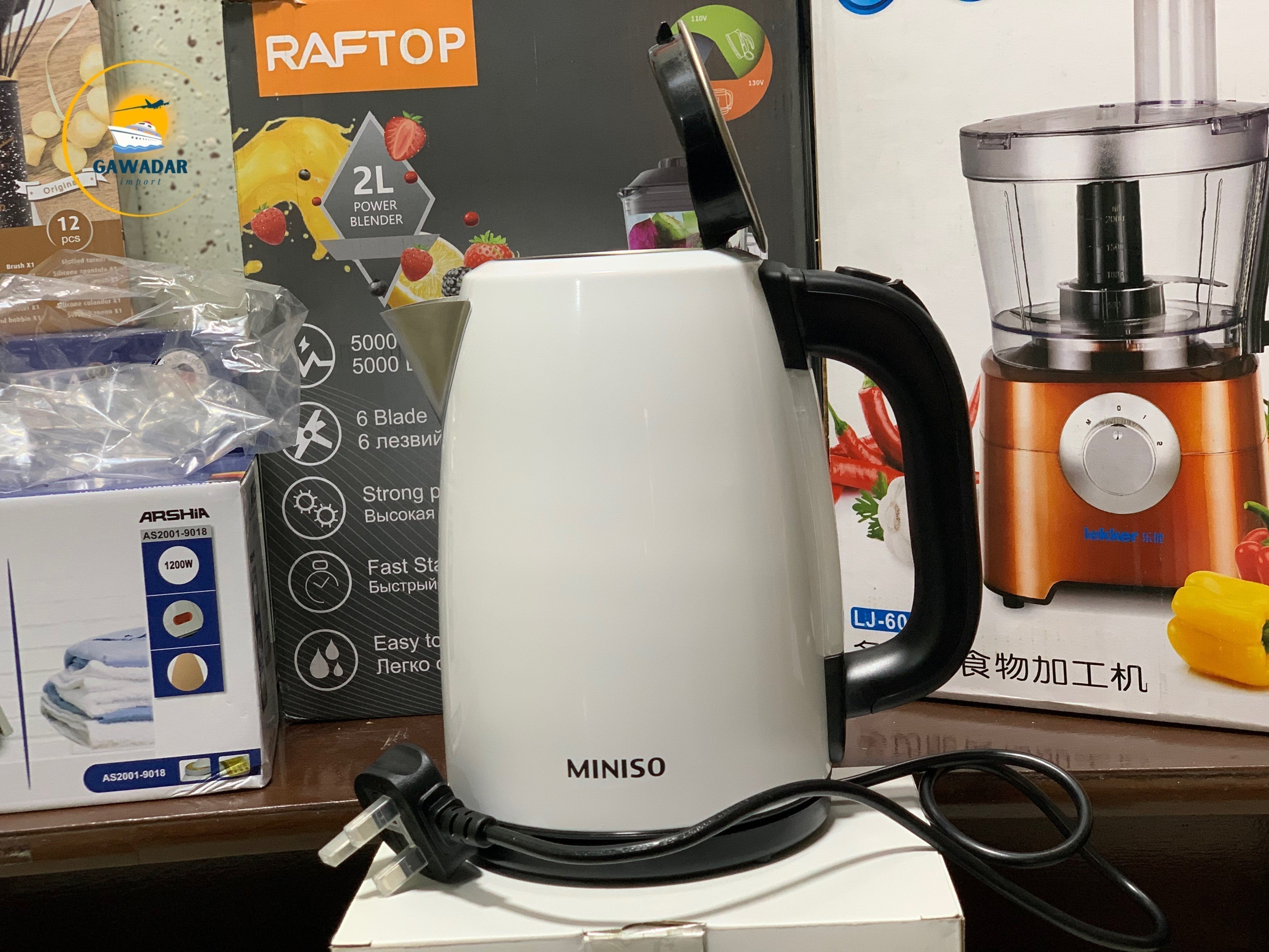 Hanif Traders's Japan Imported Miniso Electric Kettle For Home