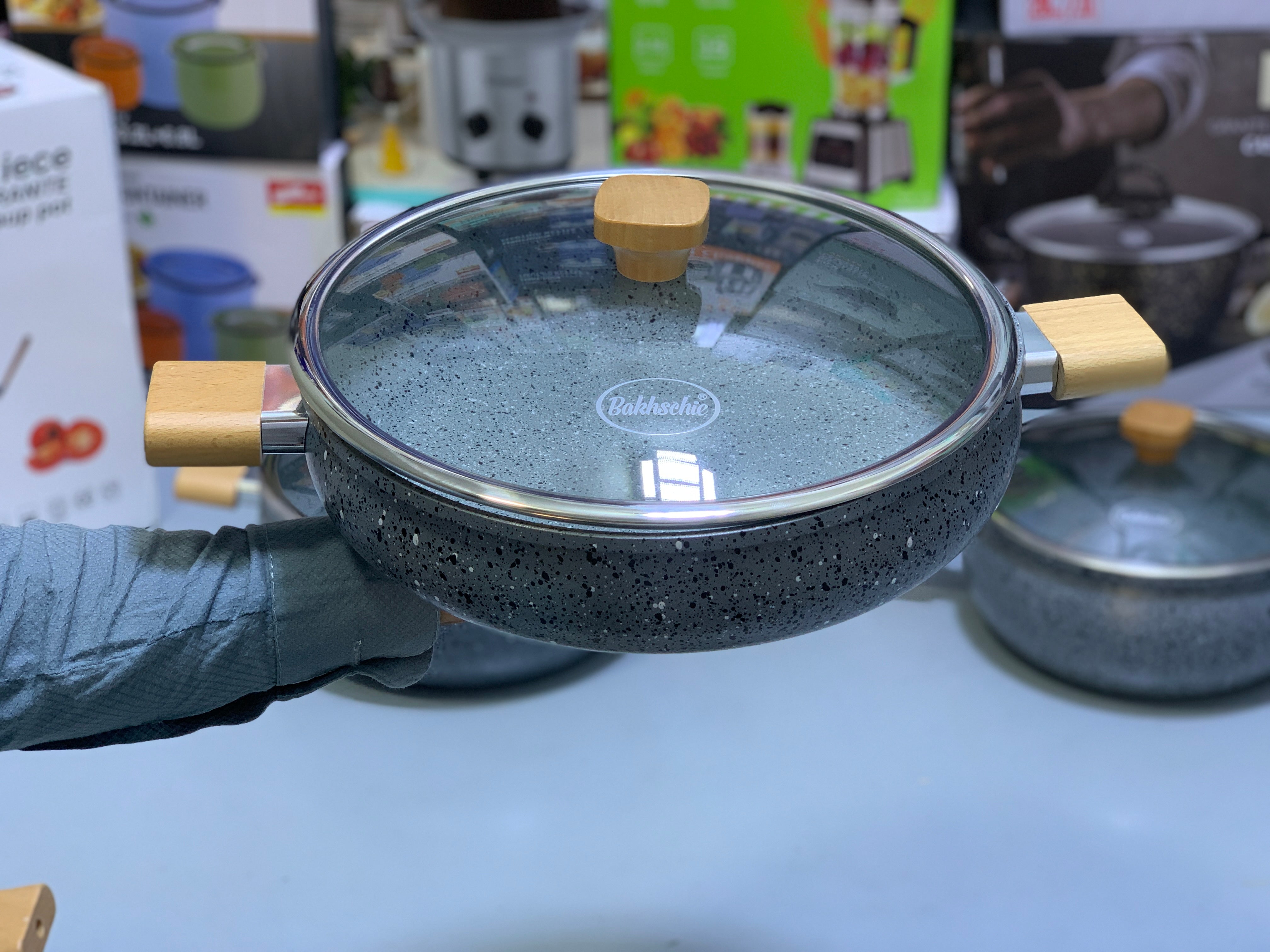 Mom’s First Choice Bakhschie 13 Pieces Cookware Set