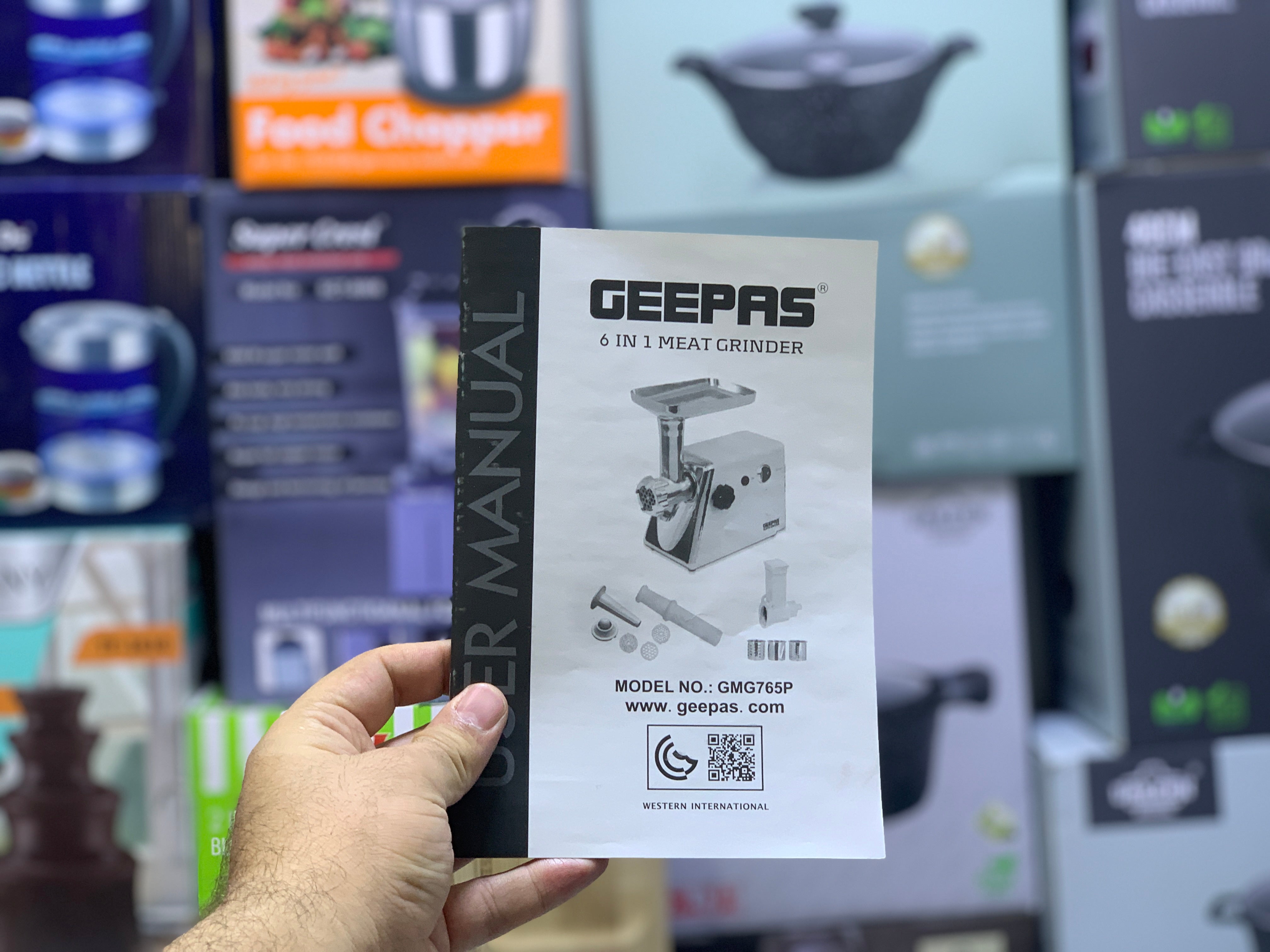 Original Geepas 6 in 1 Meat grinder 2200w with reverse function