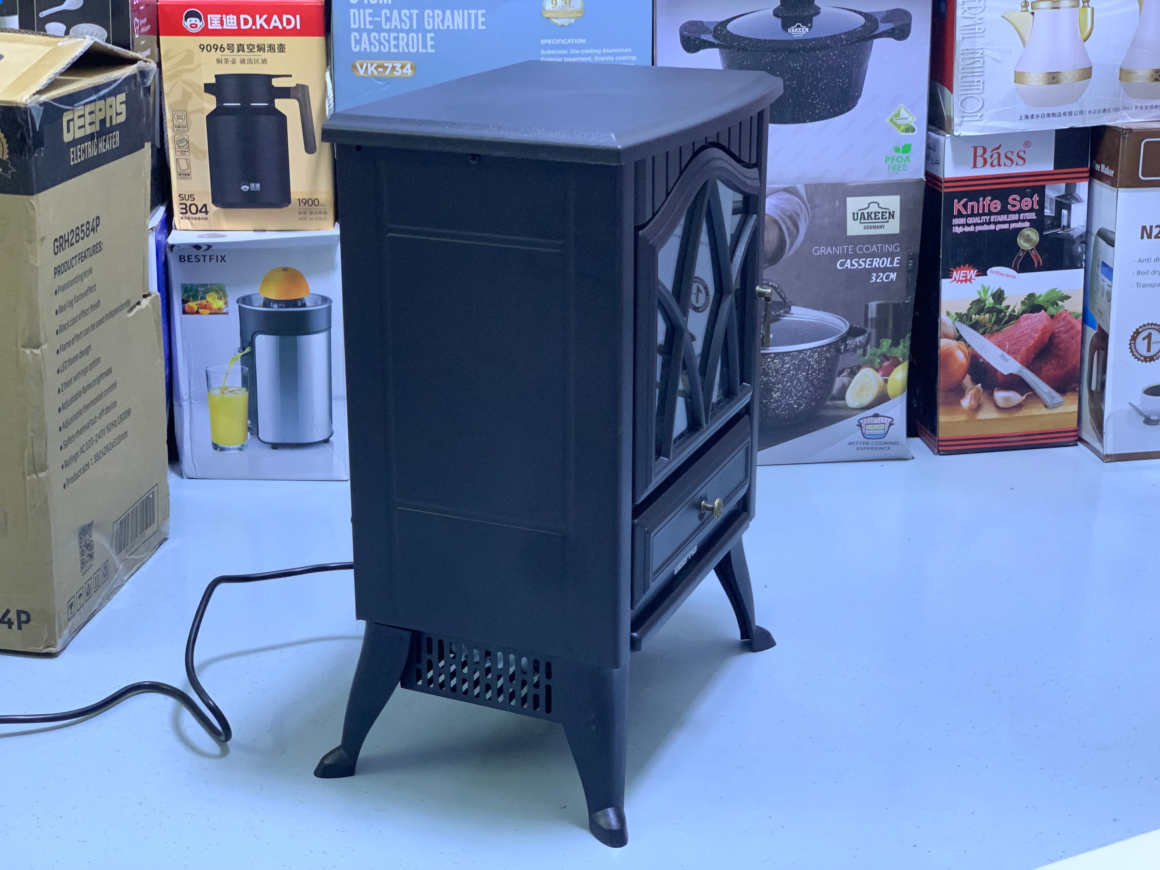 Geepas brand 3D electric artificial flame heater 1800 watt Model: 28584