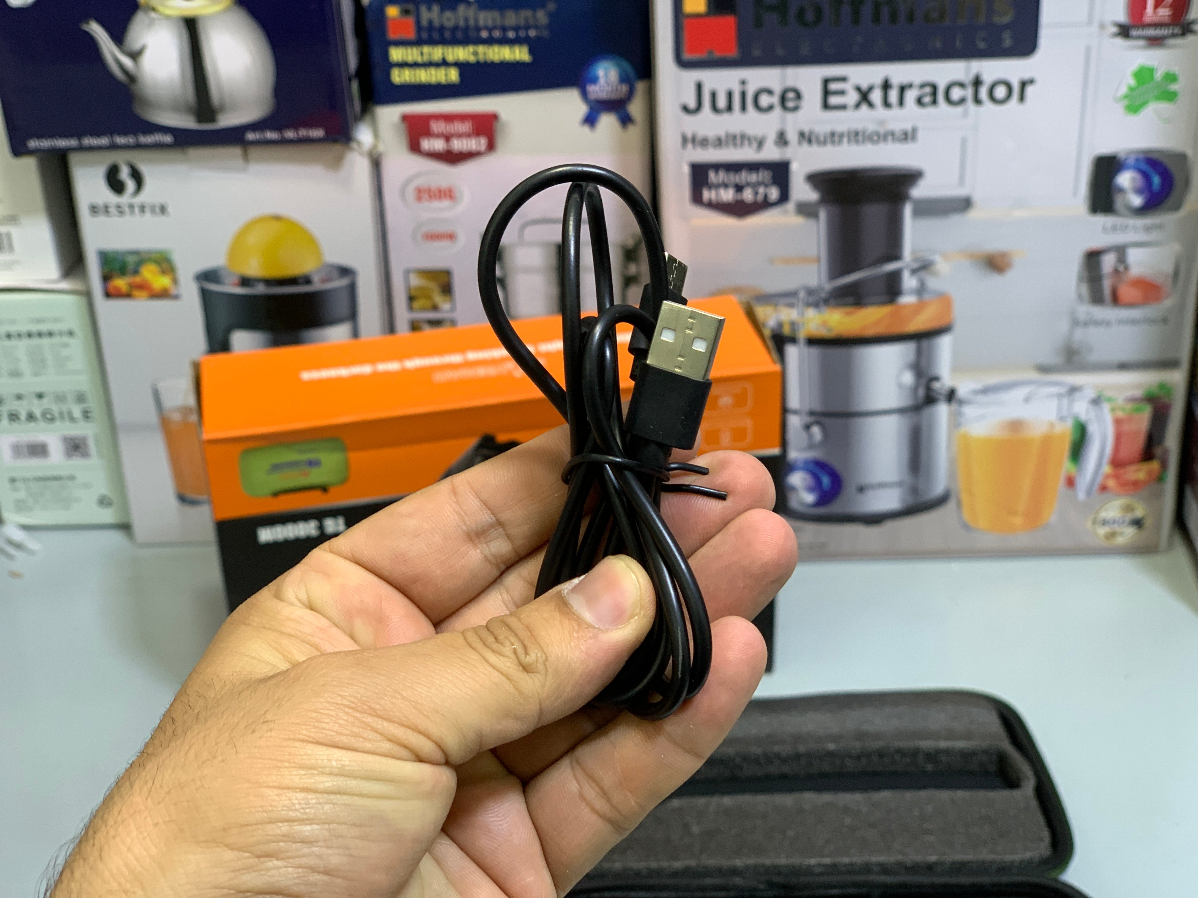 Portable Torch Long Range Model: YM-G500