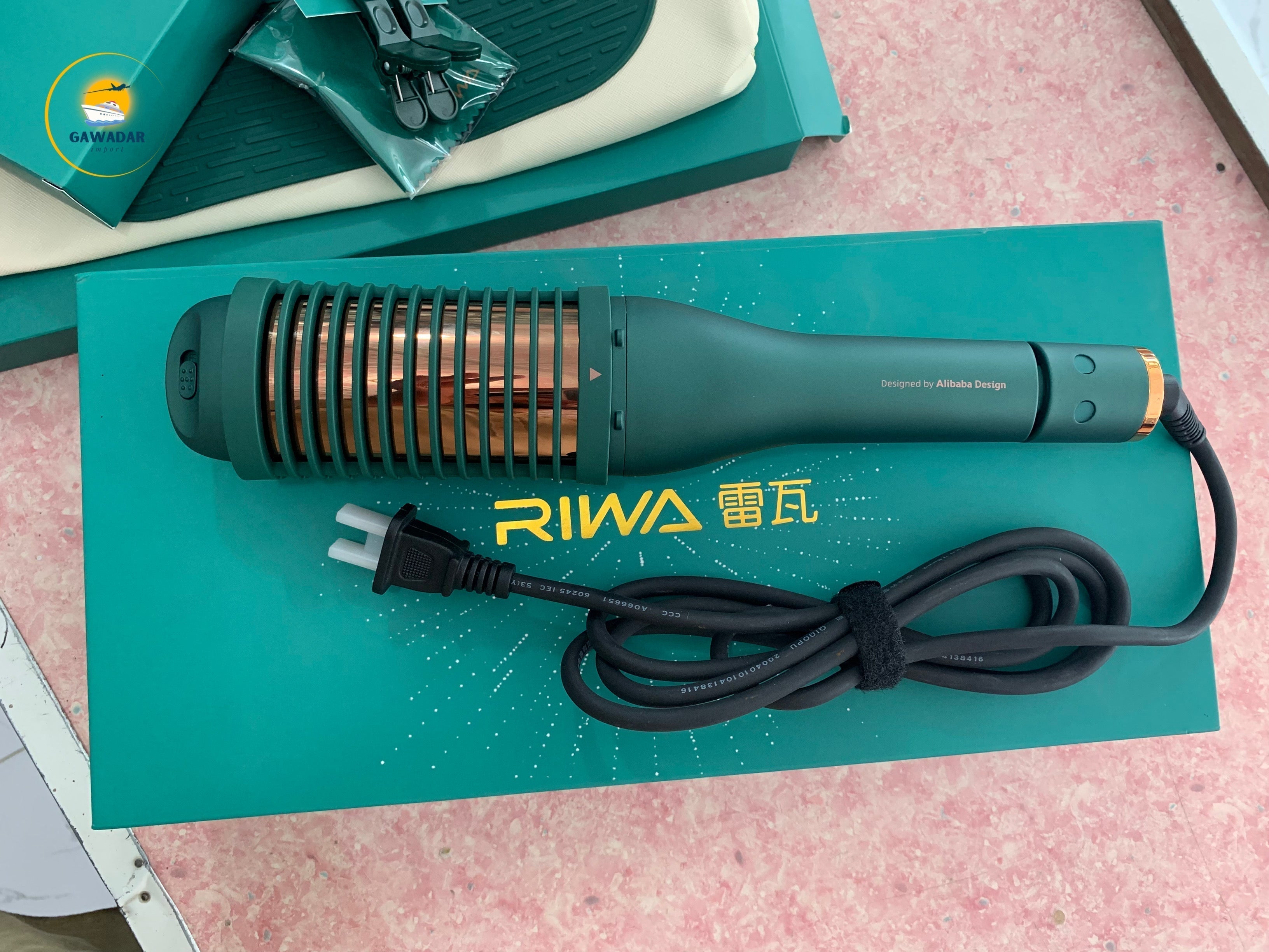 Hanif Traders's RIWA Hair Curler Beauty Product