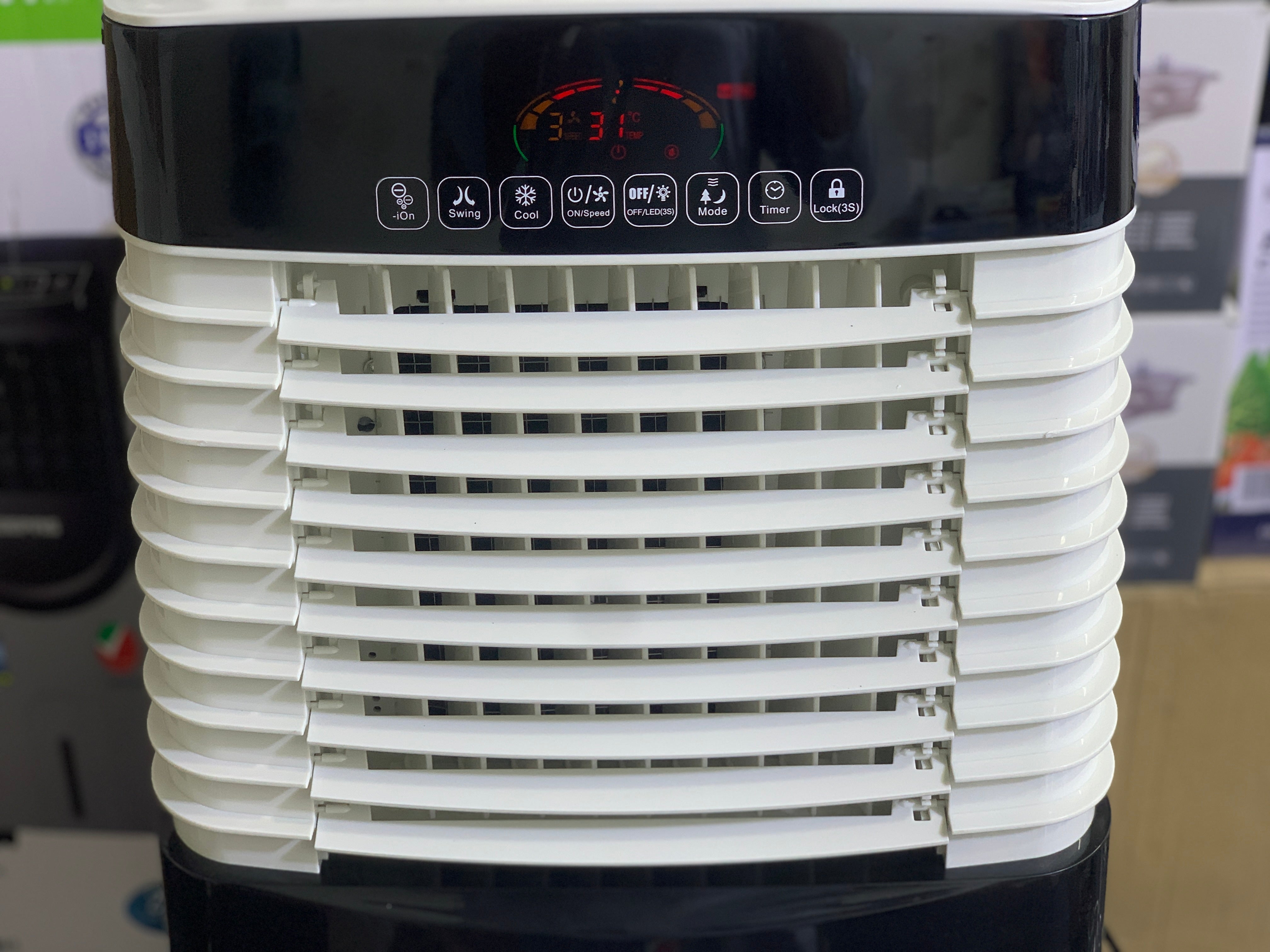 150W and 40L Tank Capacity