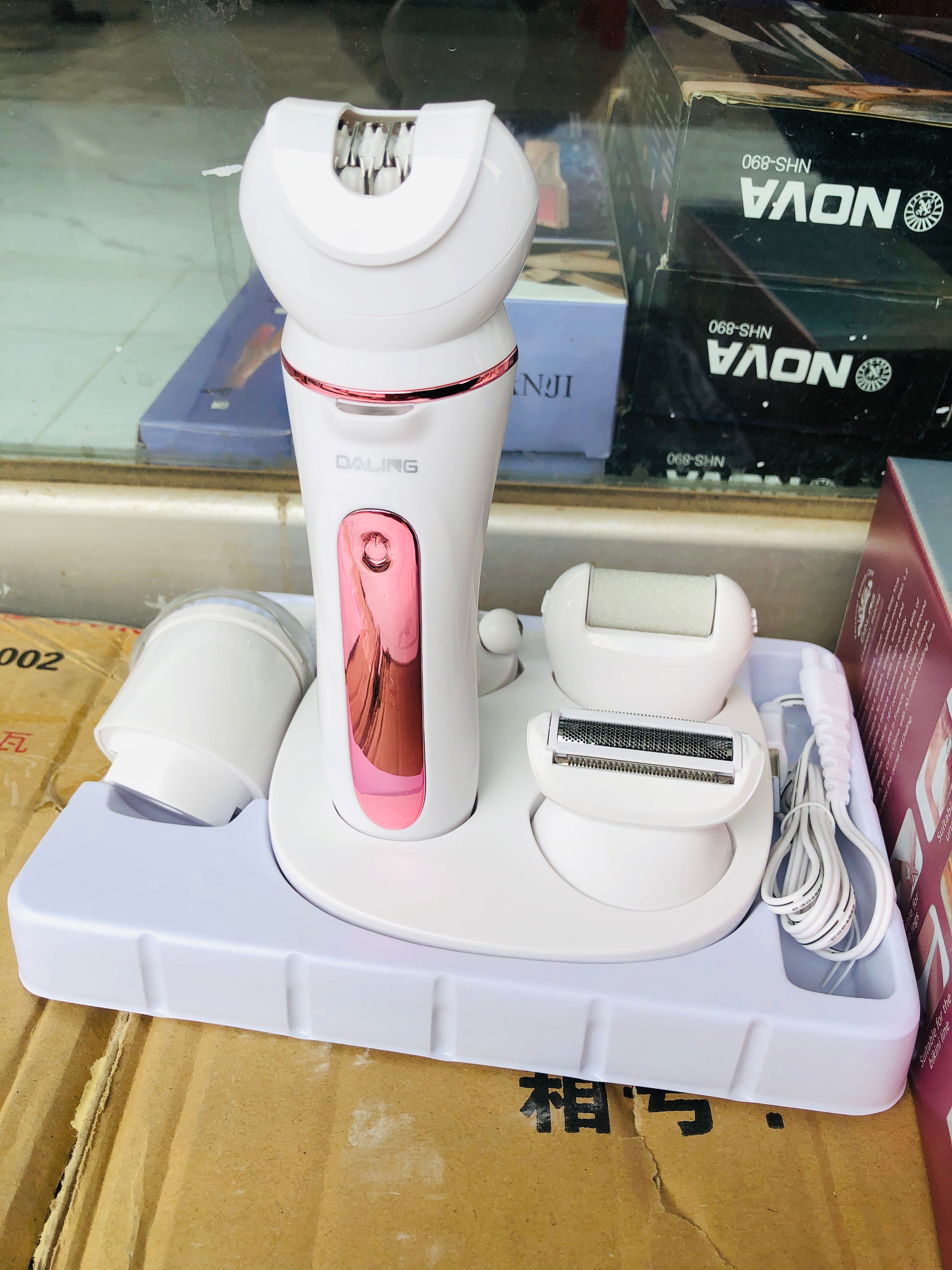 Hanif Traders™ 5 in 1 Professional Ladies Grooming Kit Premium Quality Product