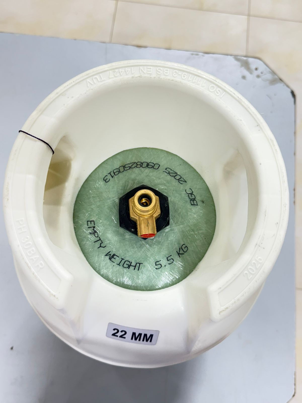 LPG Composite Cylinder 10Kg :  Gas Company’s Fiber Composite LPG Cylinders: